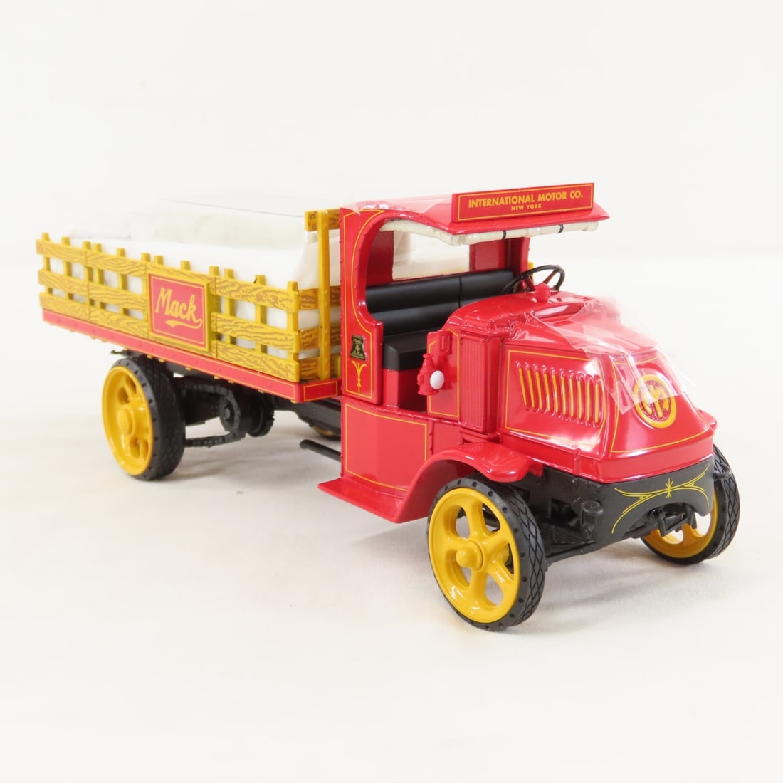 1st Gear 1:34 Mack AC Stake Truck, Embroidered Hat - 7