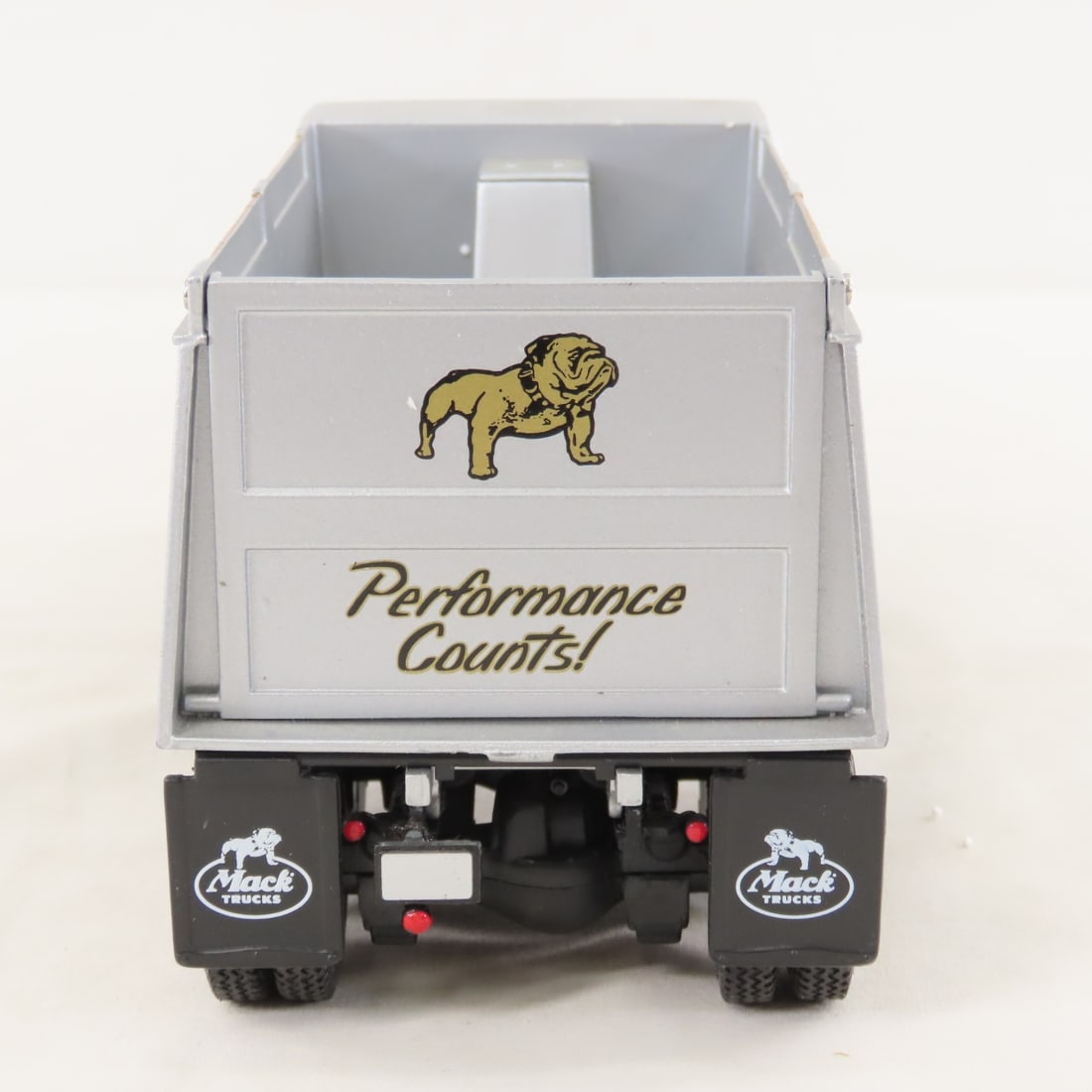 1st Gear 1:34 Mack Hauling B61 Dump Truck - 4