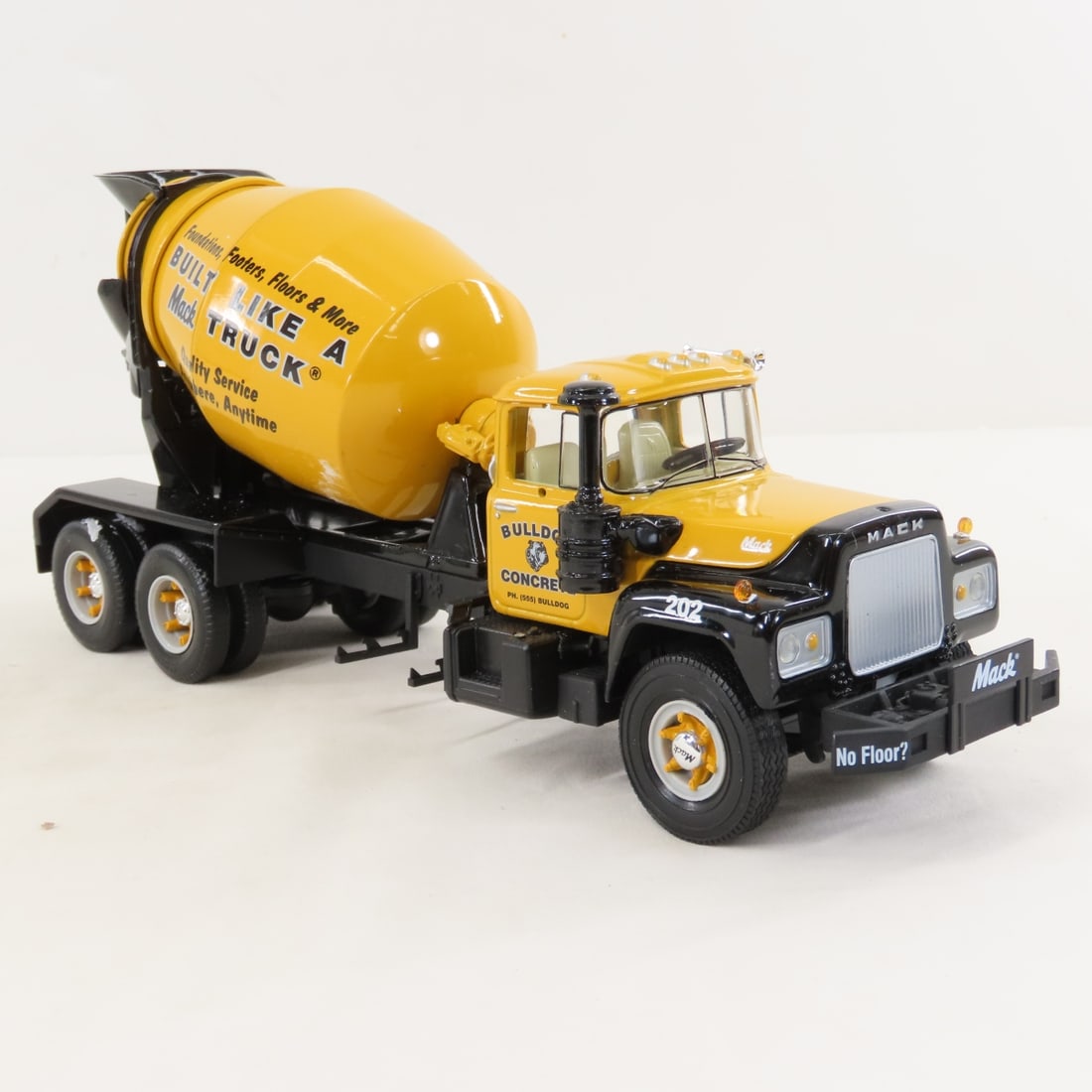 1st Gear 1:34 Mack R600 Mixer, Embroidered Hat - 7