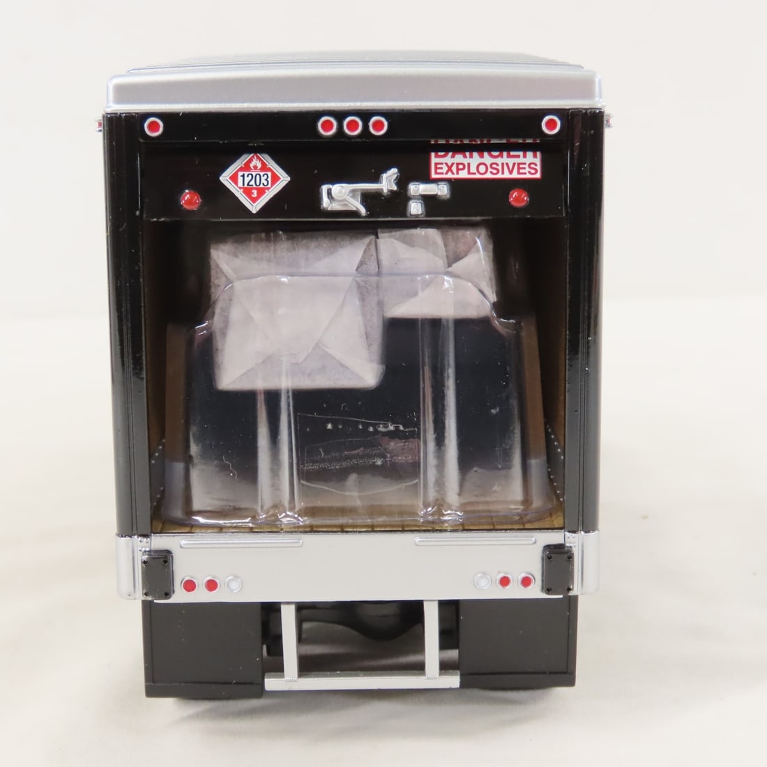 1st Gear 1:34 Liberty Fireworks Mack L Series Van - 5