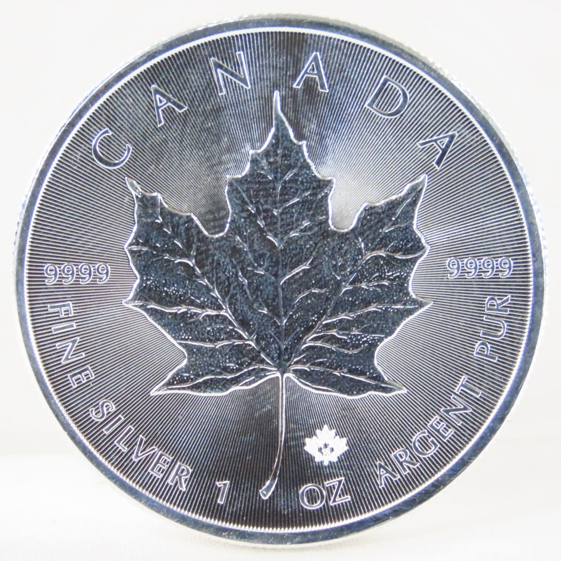 25 2015 1 ozt Canadian $5 .9999 Silver Coins - 12