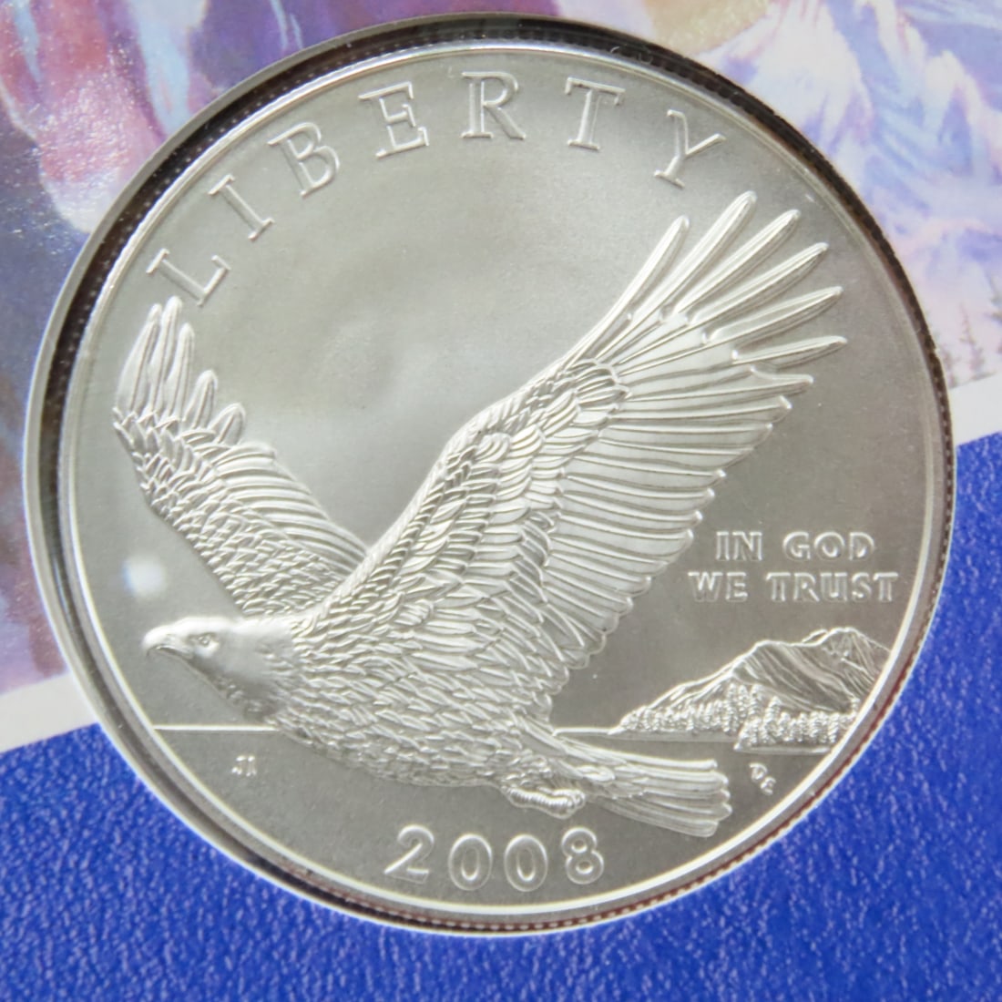 2008 Silver Bald Eagle Coin & Bronze Medal Set - 3