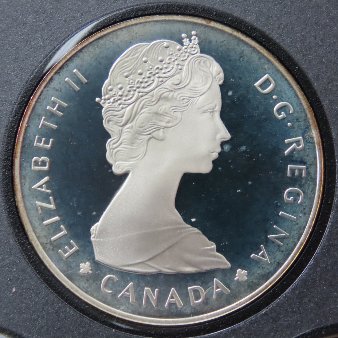 1985 Royal Canadian Mint Double Dollar Proof Set - 3
