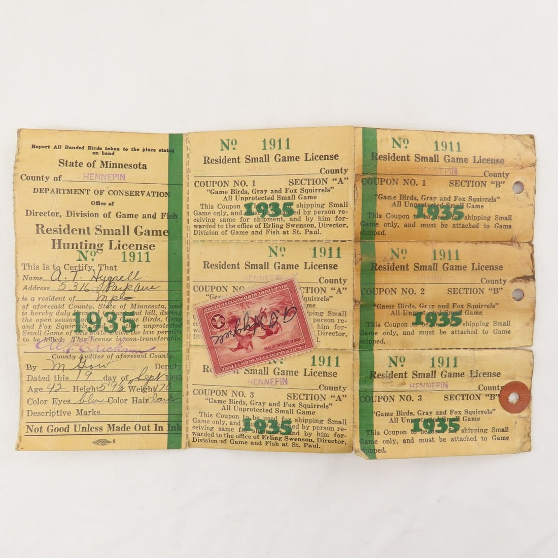 1947 & 1948 DU pinback Buttons, 1940 Duck Stamp - 2