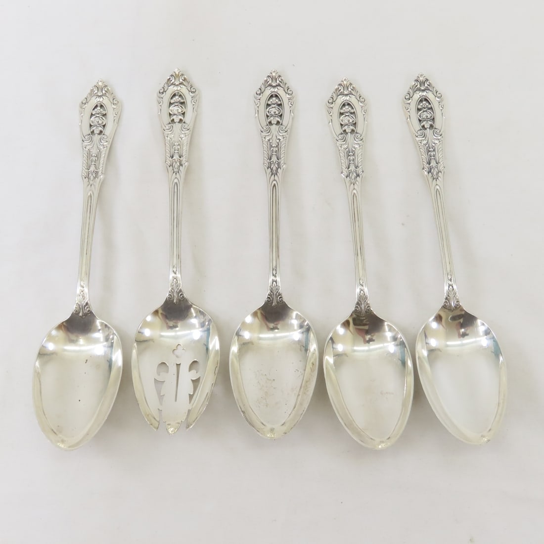 Wallace Rose Point Sterling Silver Set, 94 pieces - 5