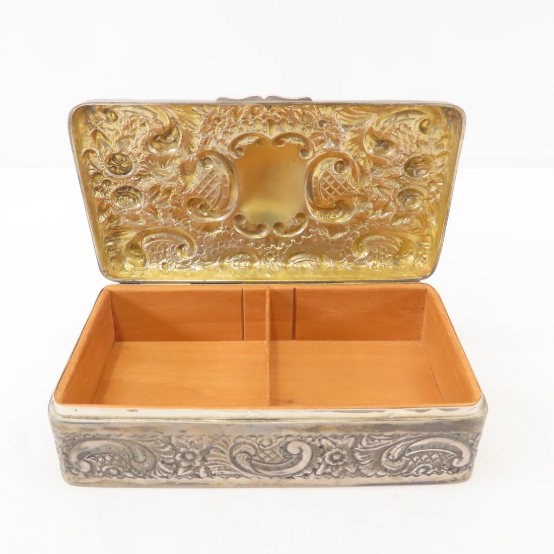1898 A & J Zimmerman Sterling Silver Cigar Box - 2