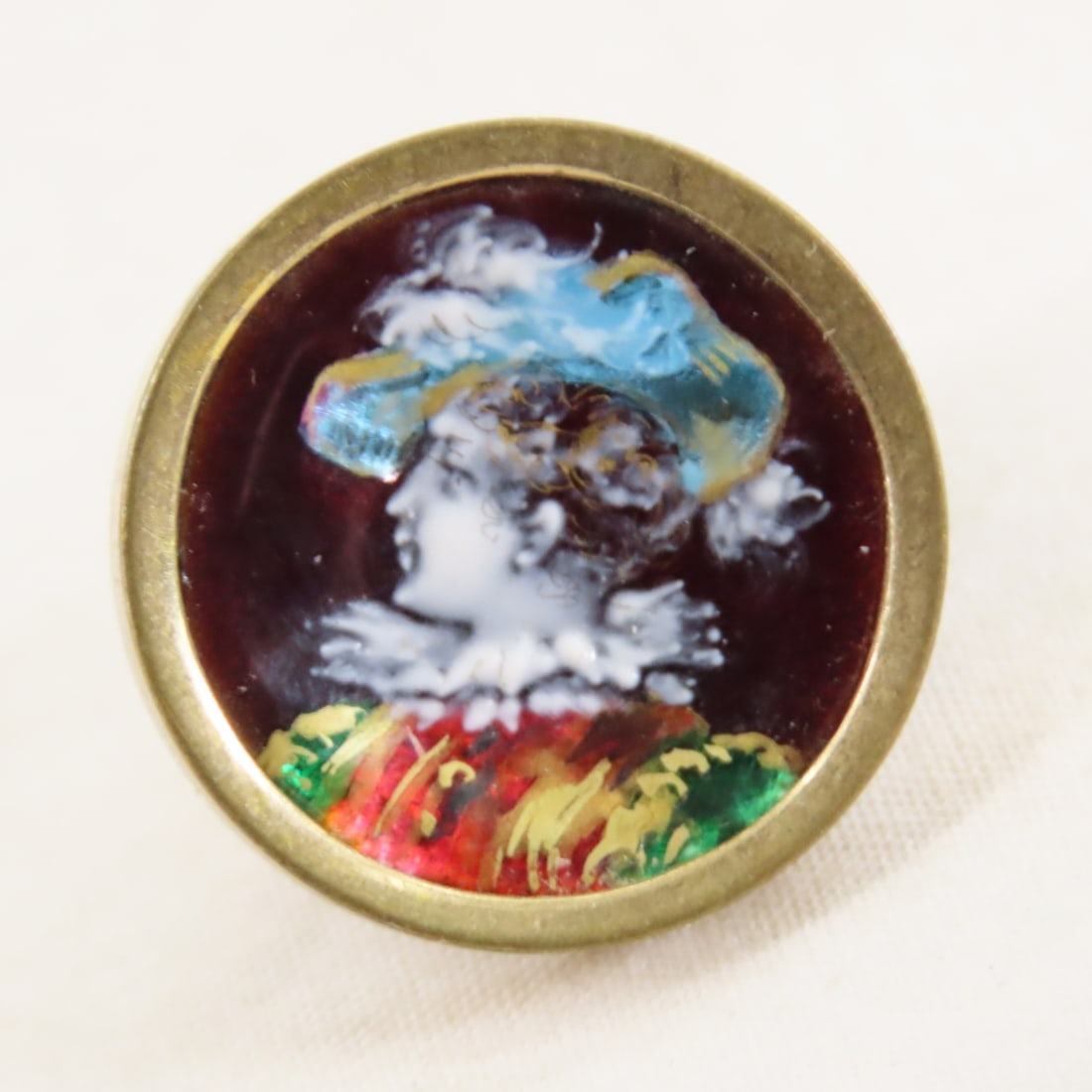 Antique Painted Enamel Portrait Brooch & Earrings - 4