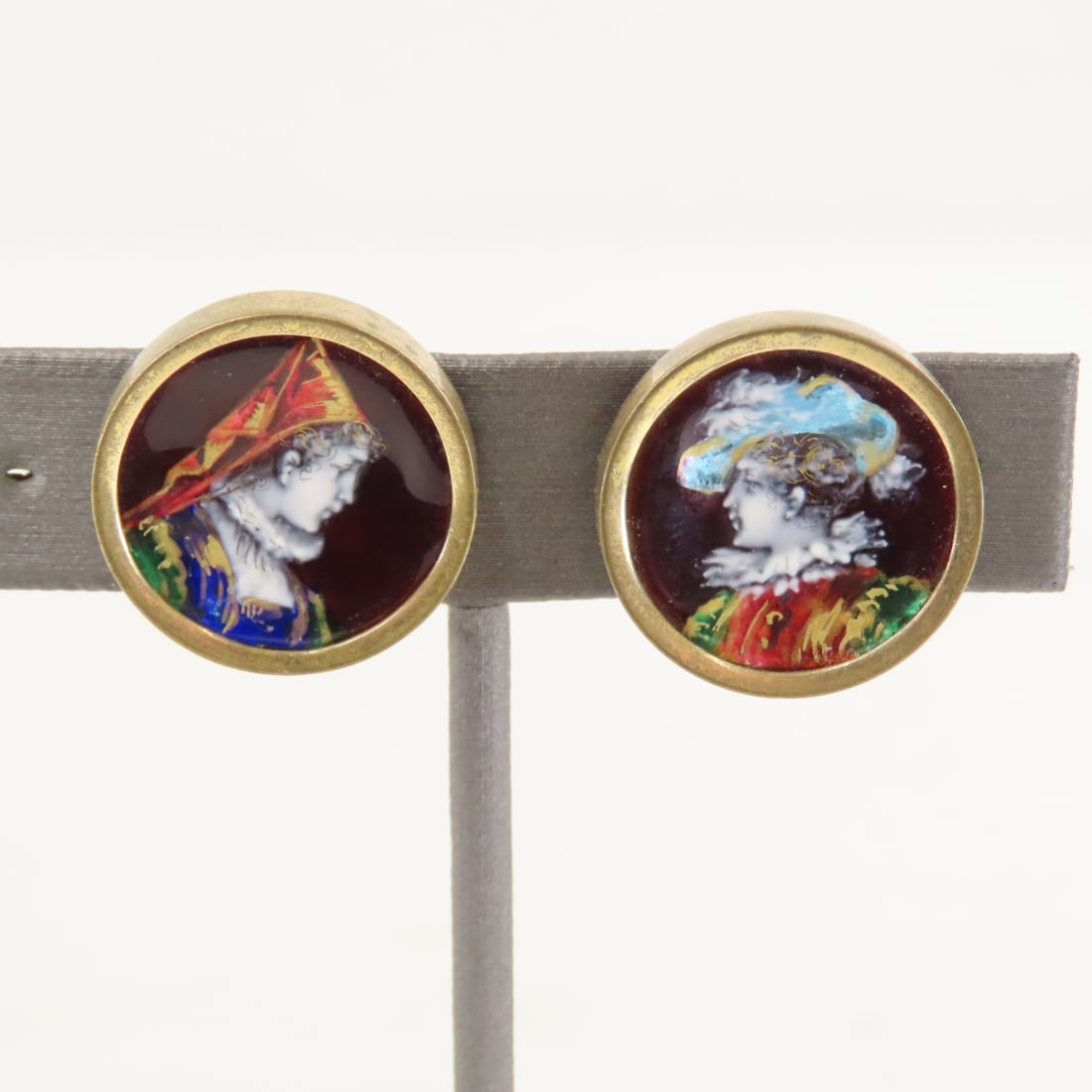 Antique Painted Enamel Portrait Brooch & Earrings - 5