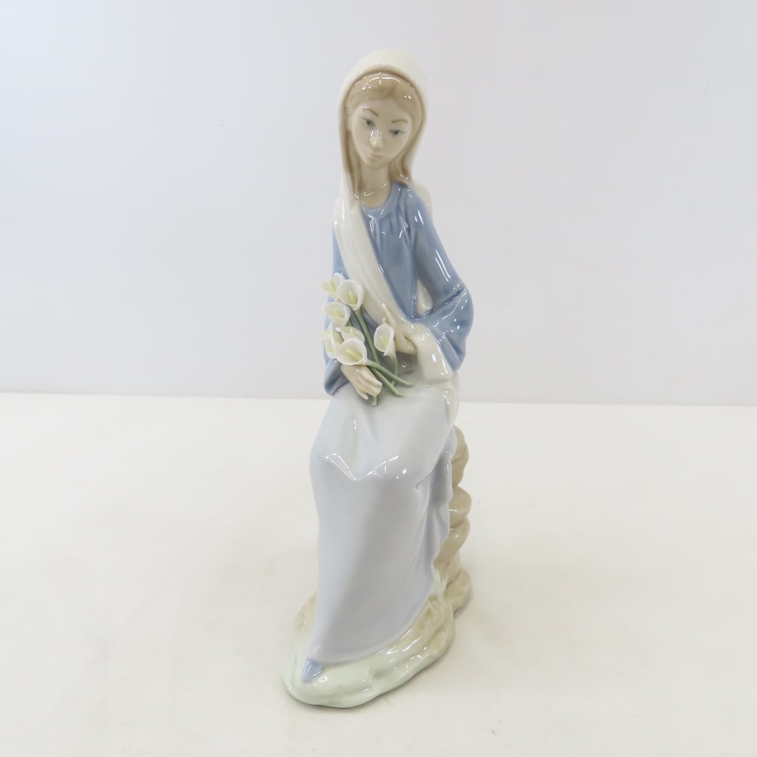 Lladro & Goebel Figurines - 2