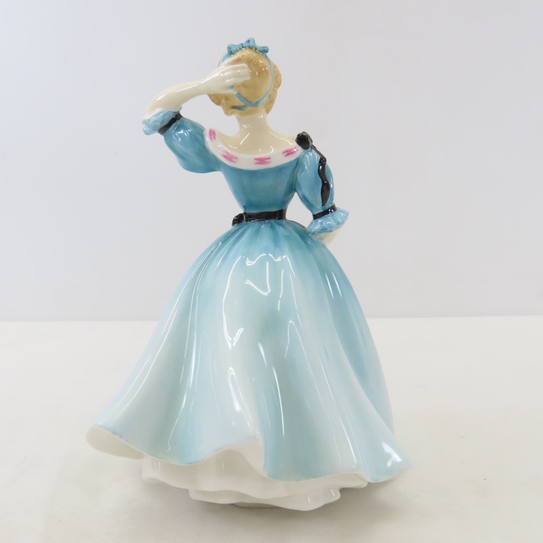 4 Royal Doulton Porcelain Lady Figurines - 8