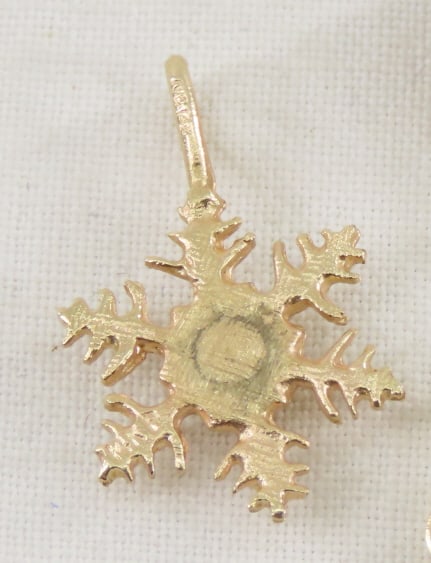 14kt Yellow Gold Snowflake Pendant w/ 3pt Diamond - 2