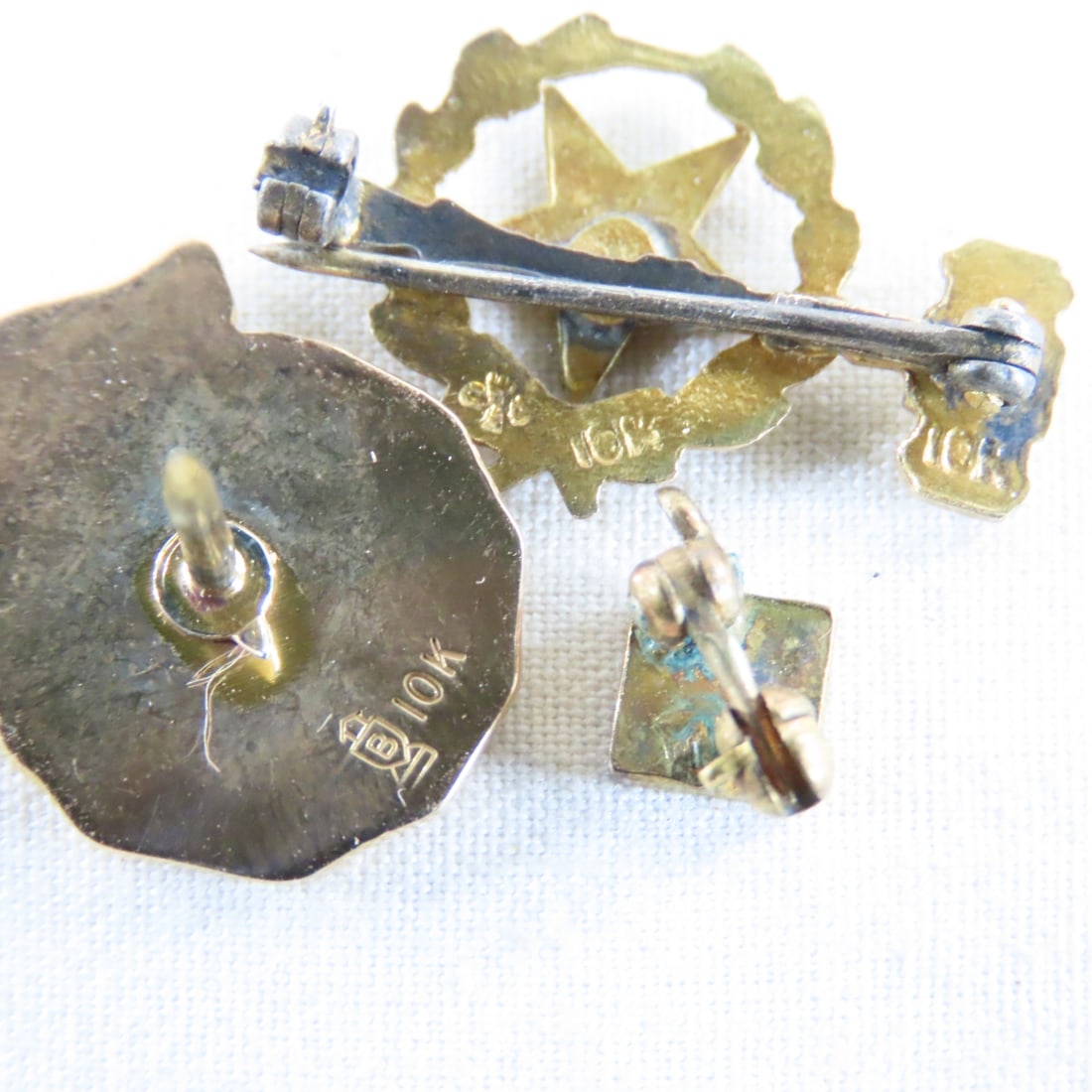 9 Vintage 10 kt Gold Tie Tacs and Pins - 9