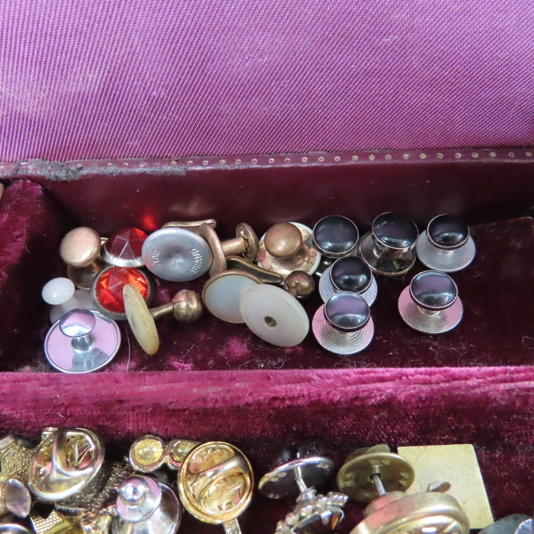 Vintage Tie Tacs, Shirt Studs, Service Pins & More - 6