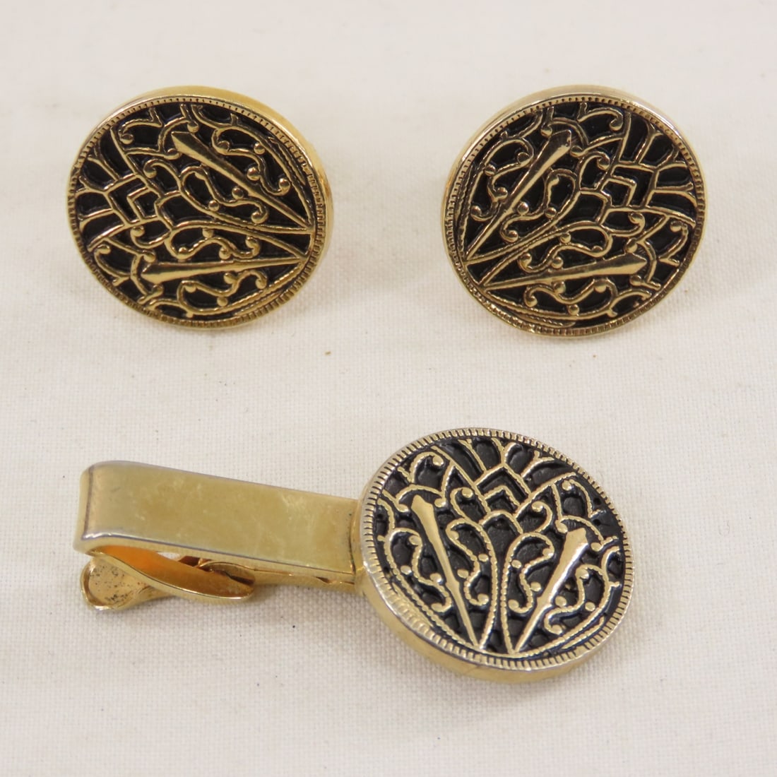 Cufflinks, Tie Bars, Tie Tacs, Button & More - 6