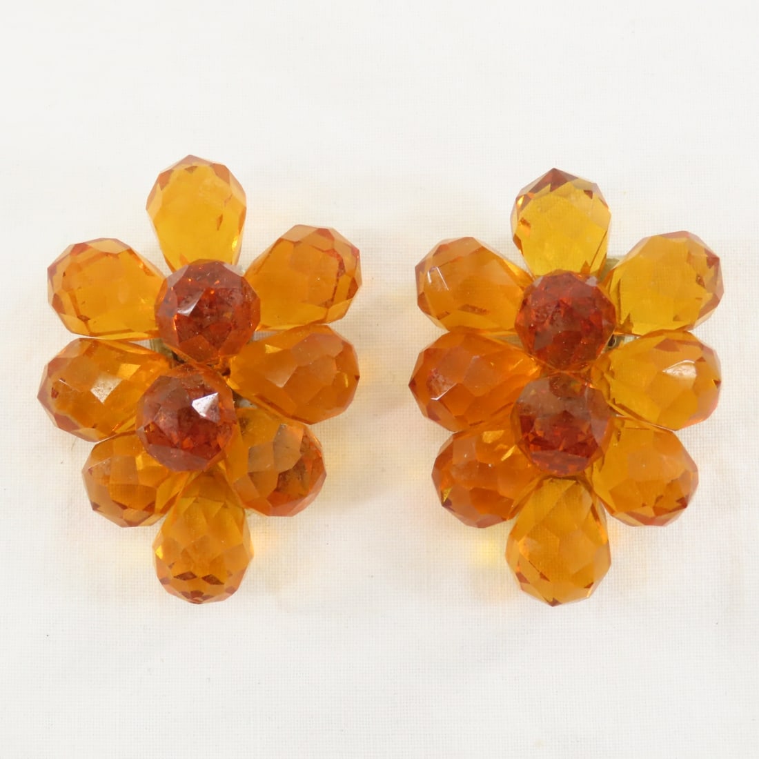 Eisenberg & 2 Pairs Antique Fur Clips - 5