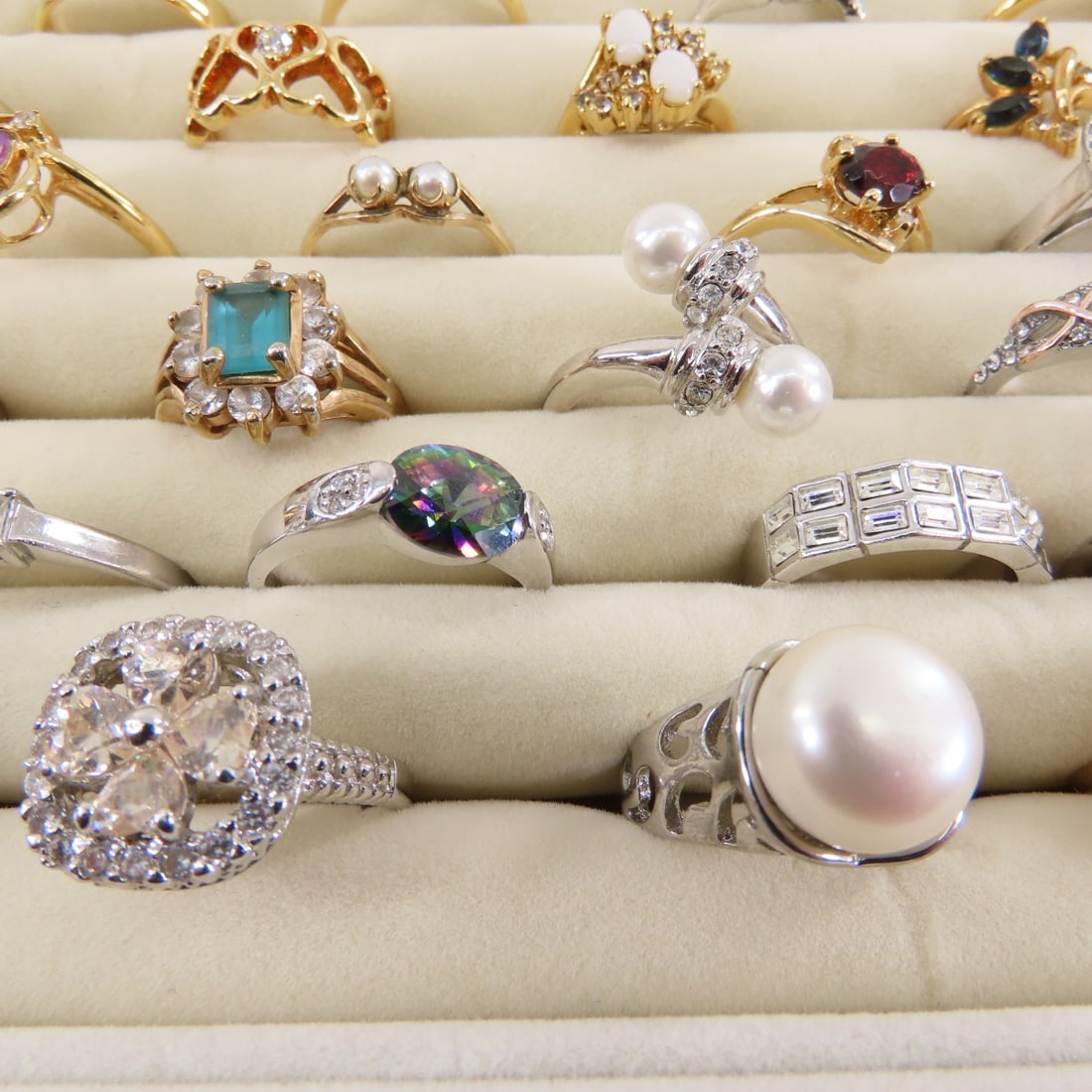 33 Semi-Precious Rings- Some Sterling & HGE - 6