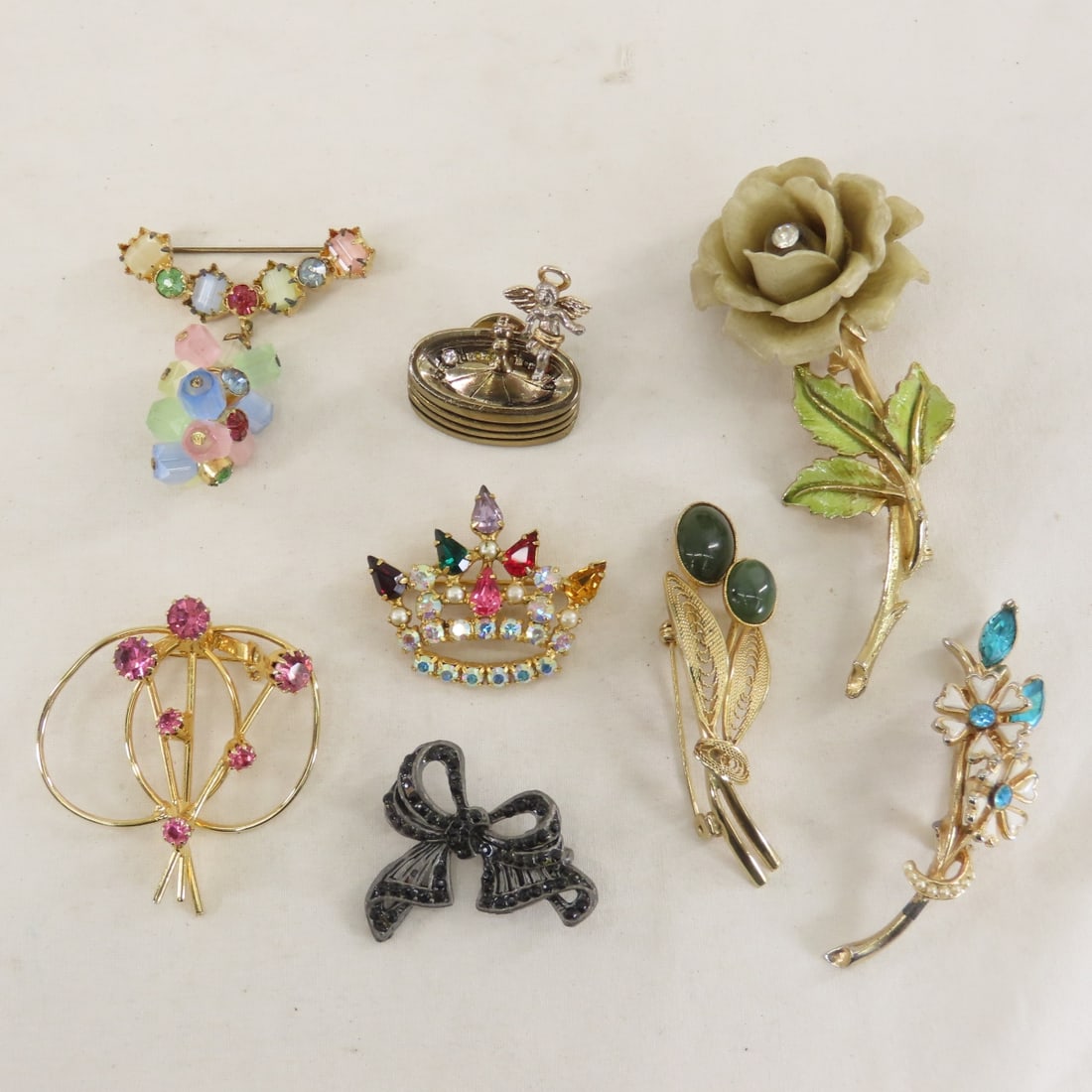 4 JJ and 41 Other Vintage Brooches - 8