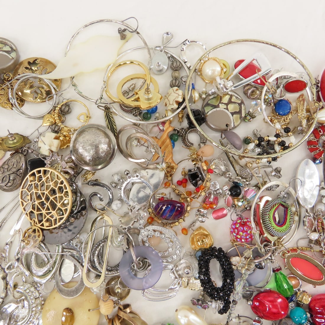 150+ Pairs Pierced Earrings 1950s- Modern - 4