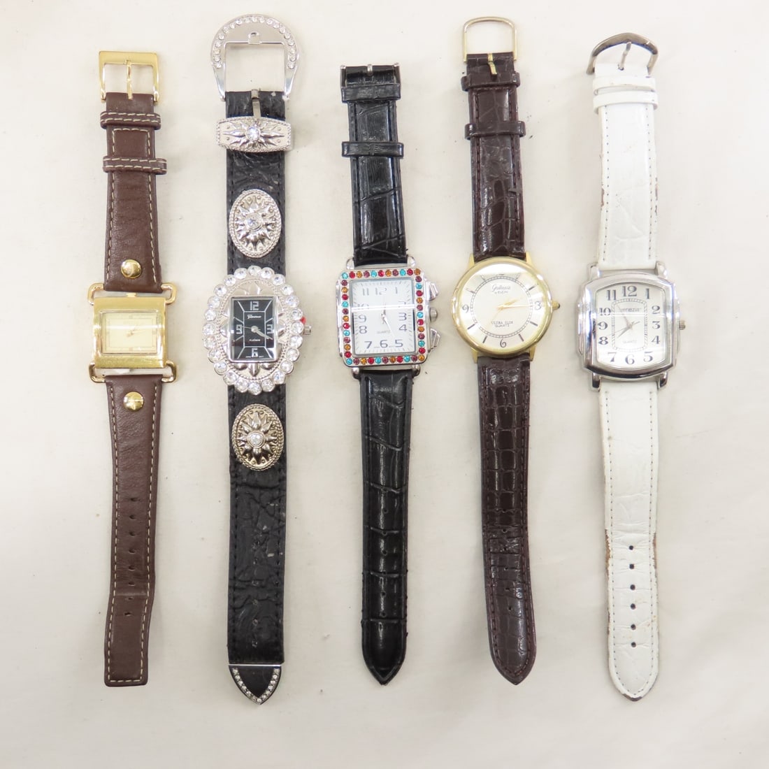 Women's Fashion Wrist Watches and Bands - 13