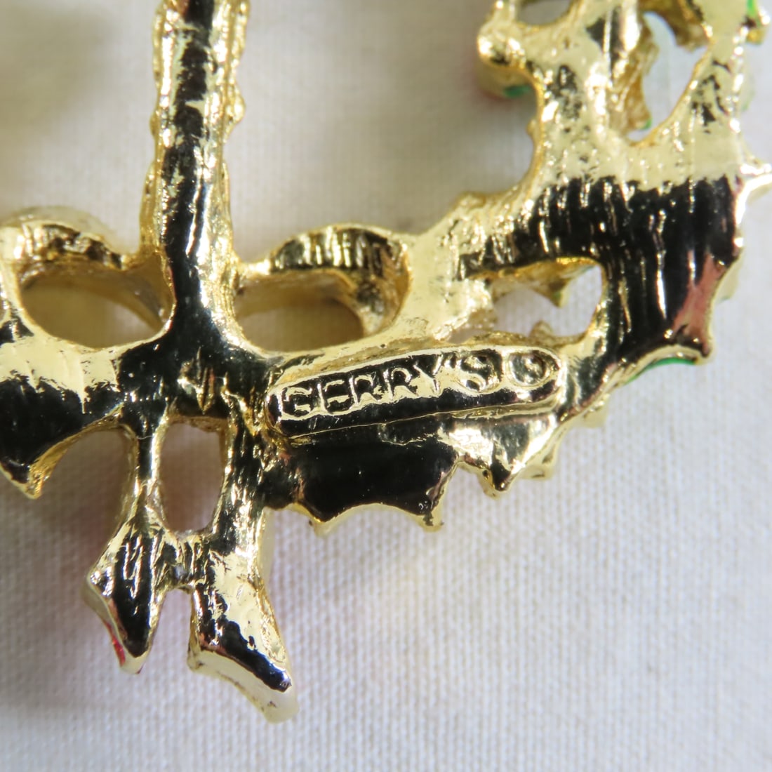 Signed Vintage Fashion Jewelry- Trifari, Lisner - 10