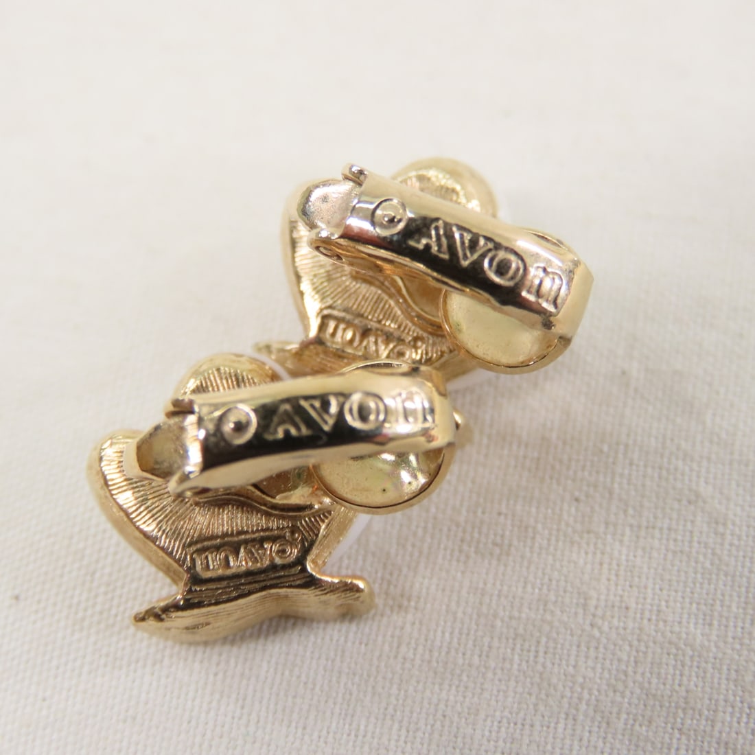 Signed Vintage Fashion Jewelry- Trifari, Lisner - 19