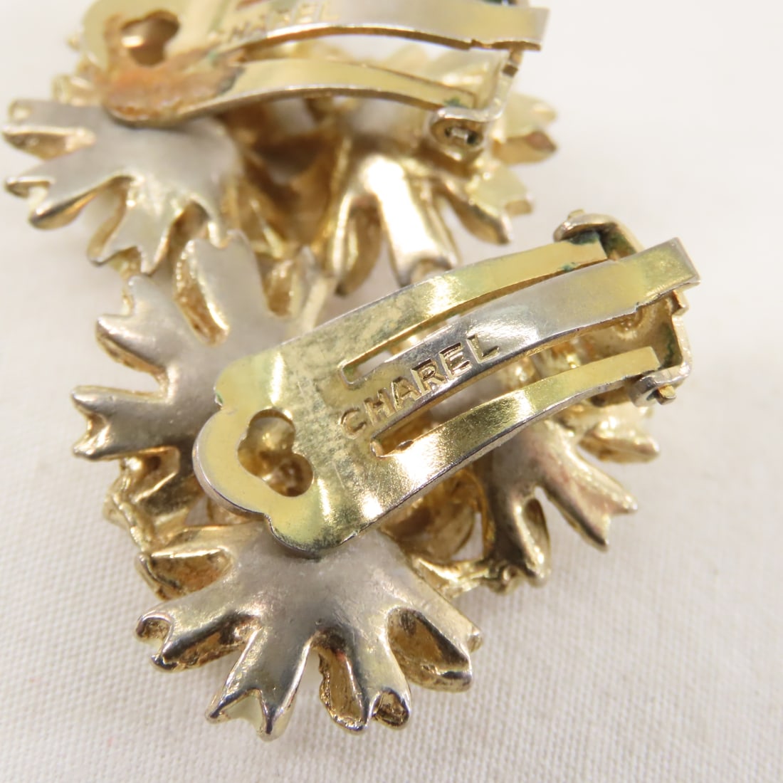 Signed Vintage Fashion Jewelry- Trifari, Lisner - 20