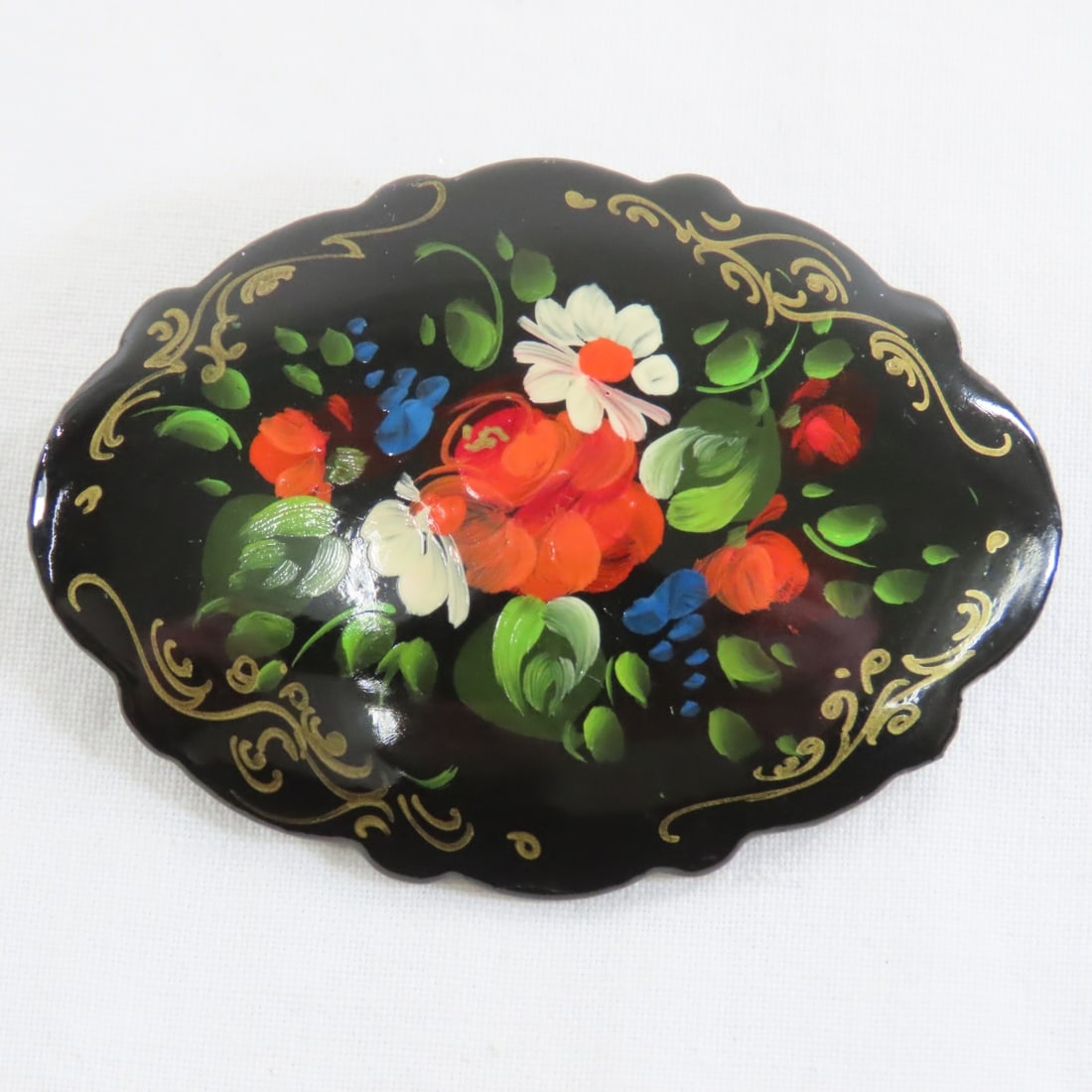 5 Handpainted Russian Lacquer Brooches - 6