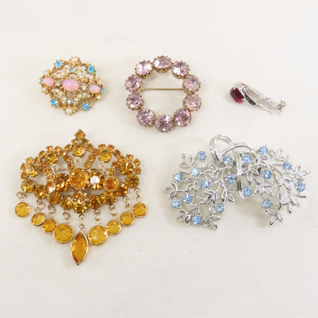Kramer, Hobe, Emmons and Other Vintage Jewelry - 14