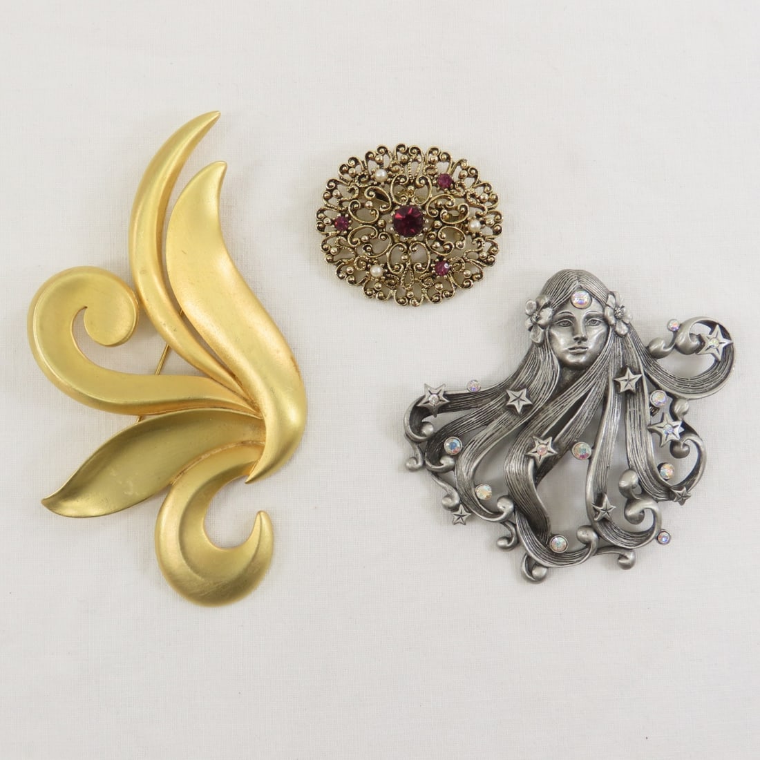 JJ, Giovanni, TAT, SA, Delfts & Vintage Brooches - 2