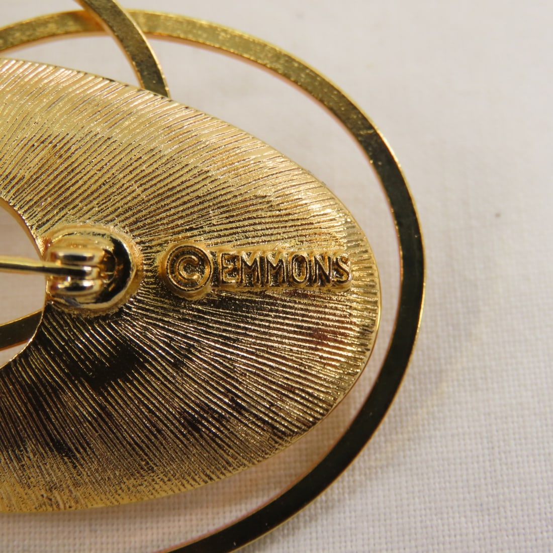 Paradise, Emmons and Other Vintage Brooches - 11