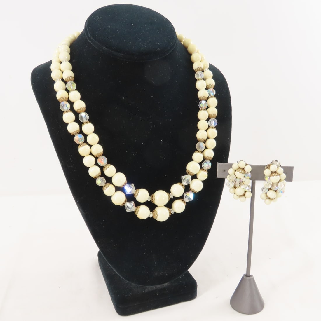 ART, Japan, Hong Kong & Other Vintage Jewelry - 2