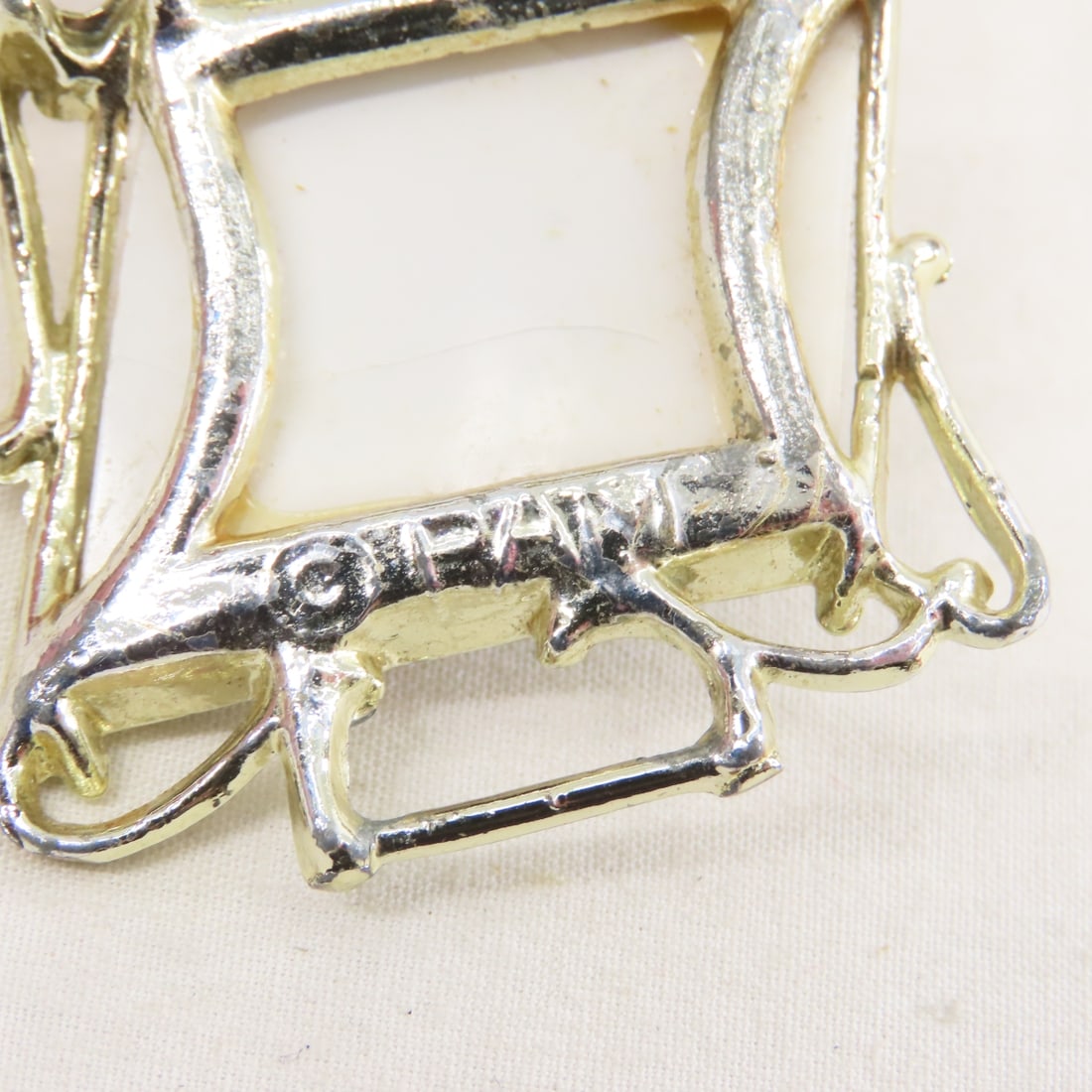 Set by Pam, Lucite and Other Vintage Jewelry - 4