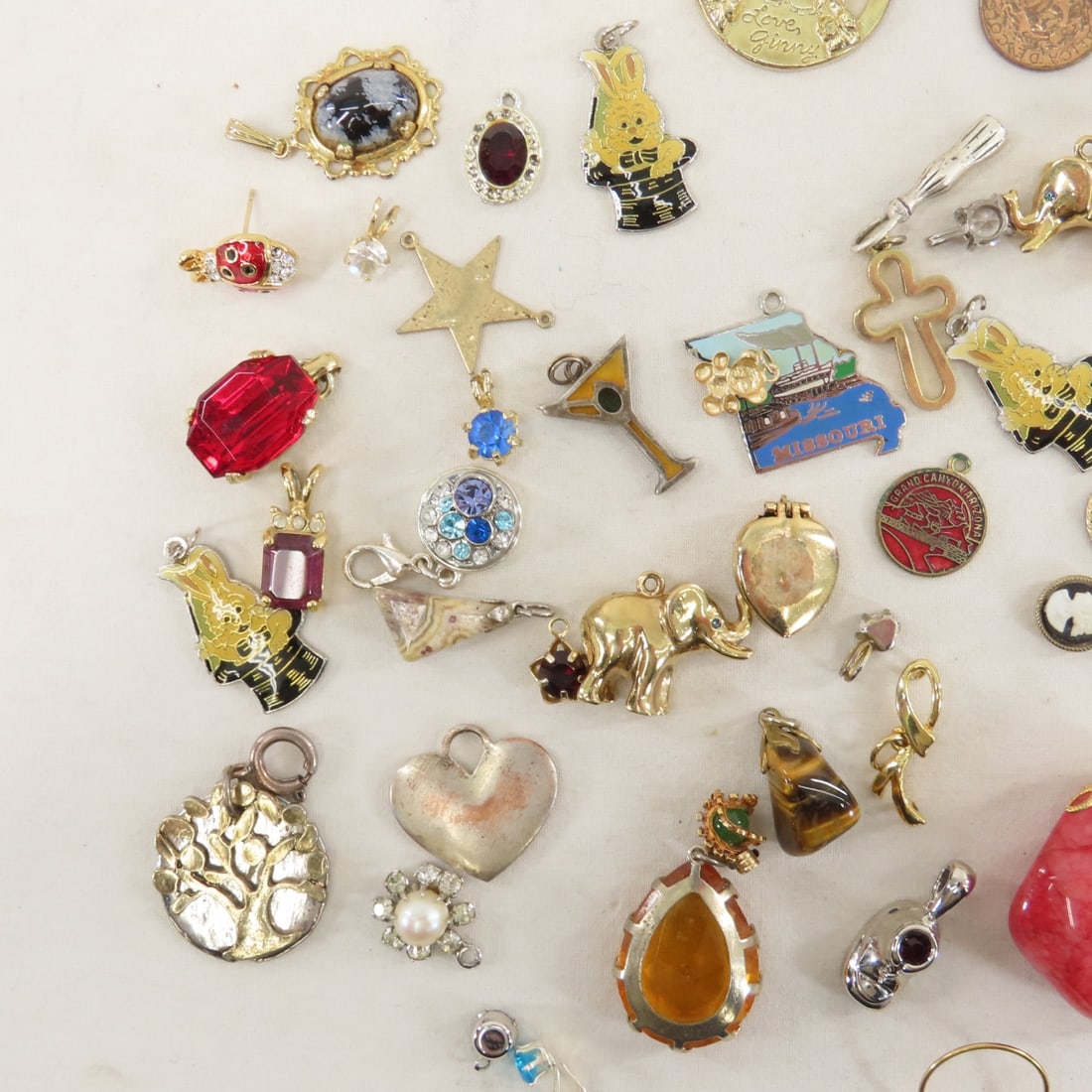 Vintage Charm Bracelets, Charms, Pendants & More - 7