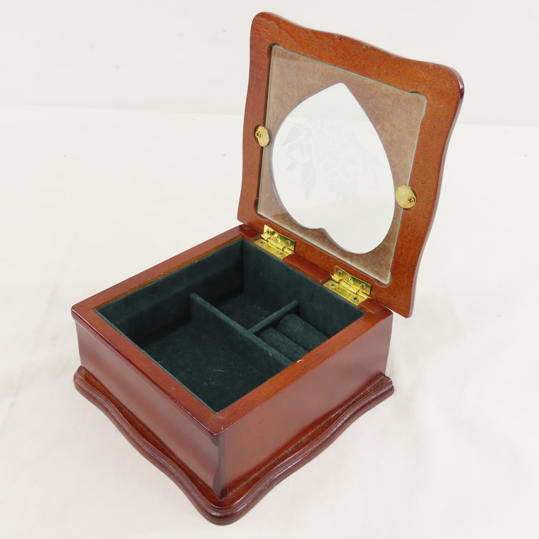 Vintage Compacts, Perfume Bottles, and More - 16