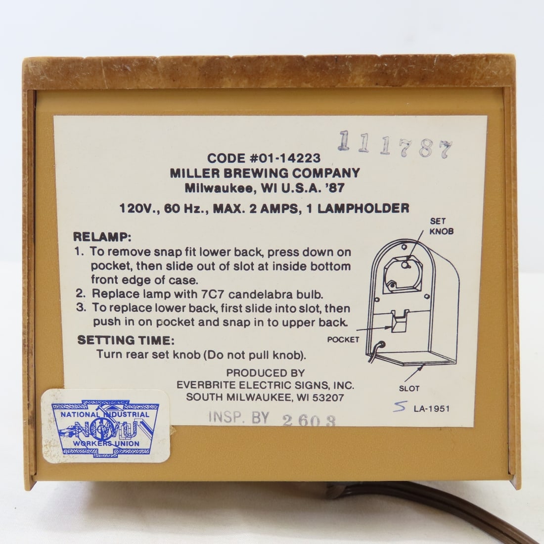 Miller Light Up Clock, Coca-Cola Wall Clock & More - 13