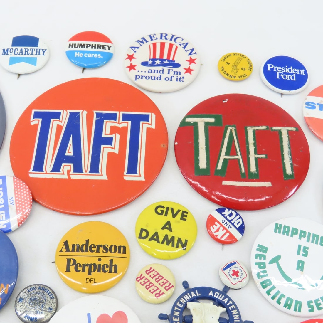 Assorted Pinbacks- Political, Sports & Others - 11