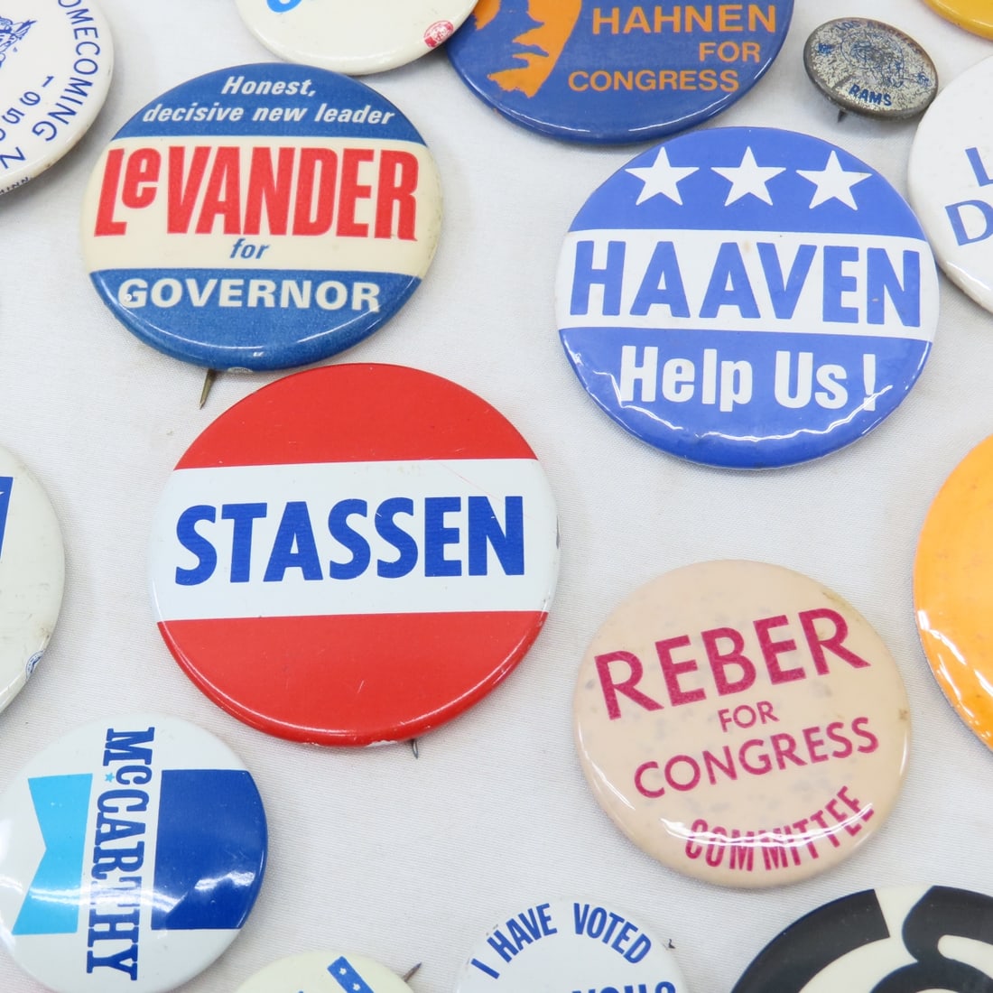 Assorted Pinbacks- Political, Sports & Others - 13