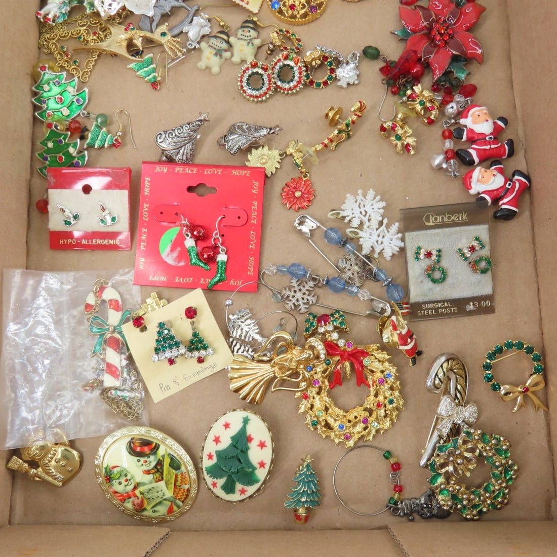 Christmas Fashion Jewelry: Dept 56, Enesco & More - 5