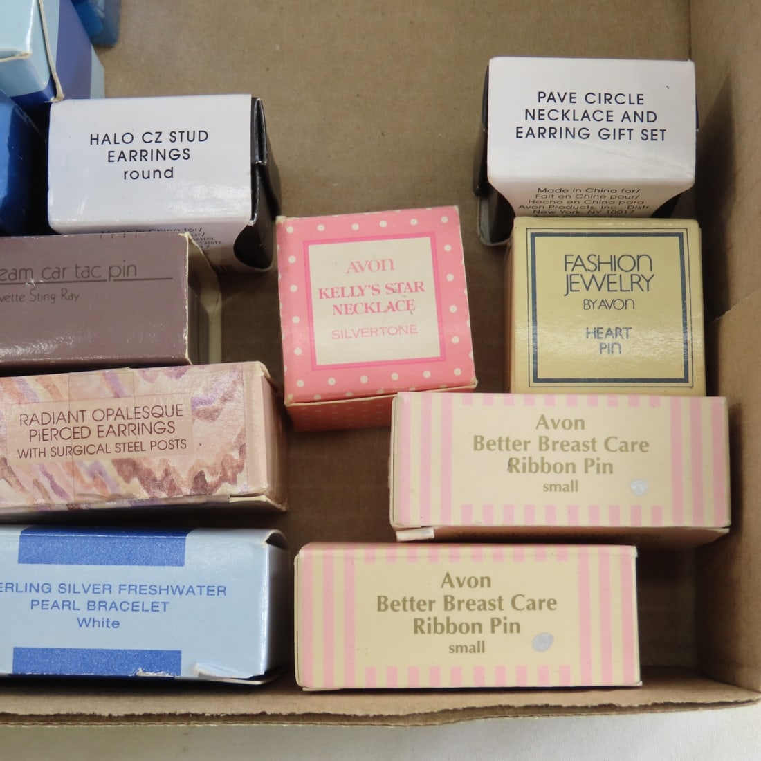 Avon Fashion Jewelry in Boxes & Loose - 12