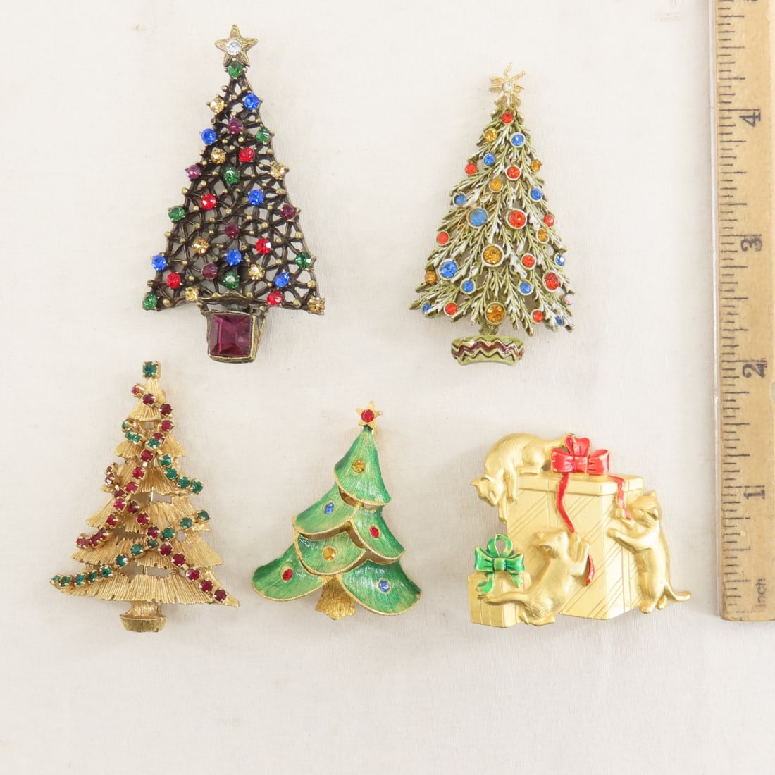 30 + Christmas Brooches Including 13 signed - 2