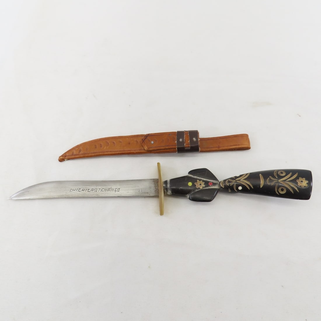 3 Fixed Blade & Folding Pocket Knives, Horn Handle - 2