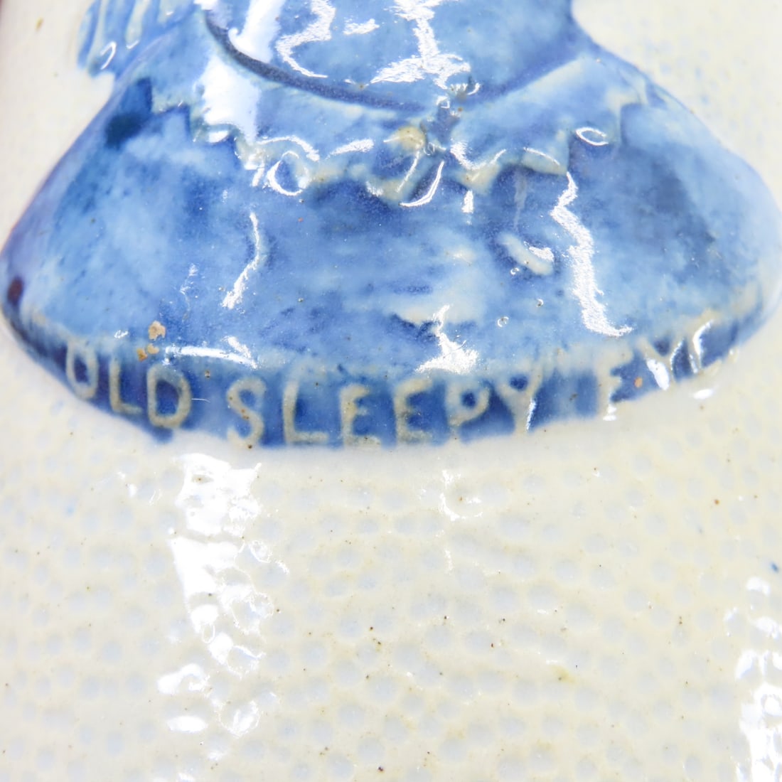 Old Sleepy Eye Stoneware Vase 8.5" - 5