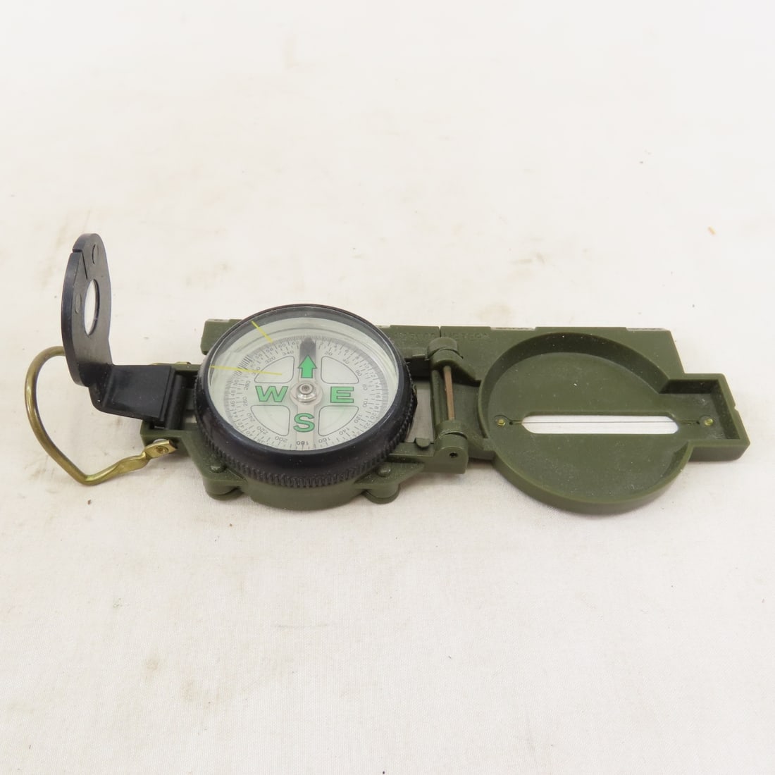 4 Vintage Compasses, Made in USSR & USA - 3