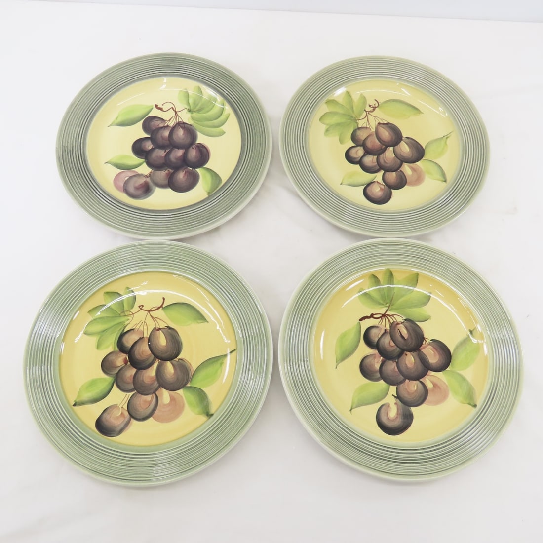 24 Piece Marketplace Dinner Plates, Made in Italy - 3
