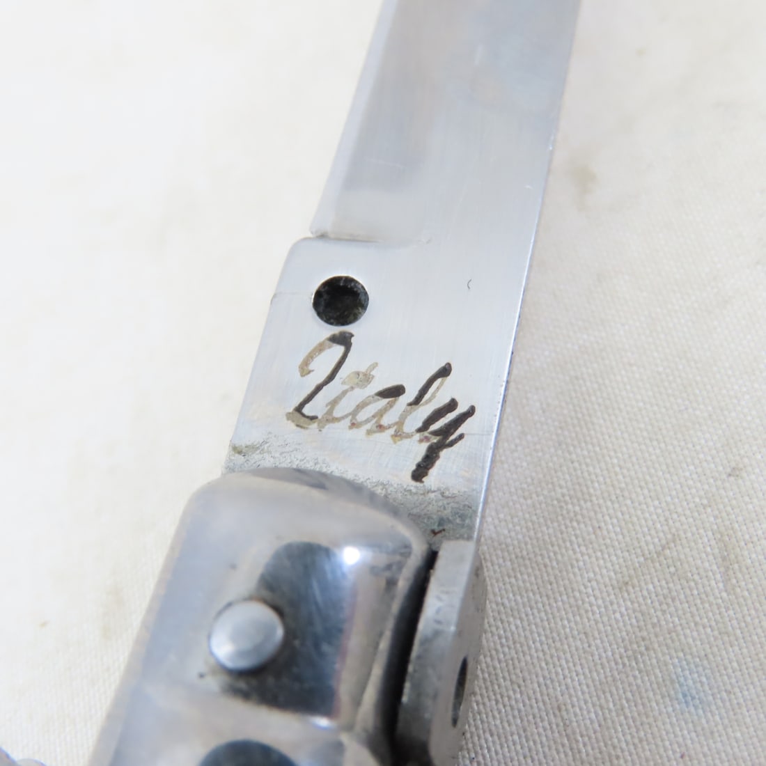 3 Stiletto Assisted Opening Pocket Knives - 7