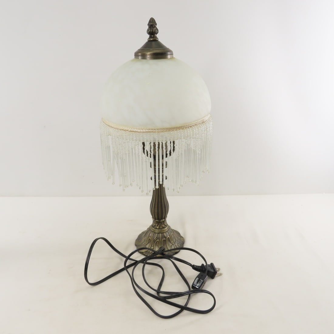 3 Vintage & Modern Table Lamps: Urn-Style & Other - 4