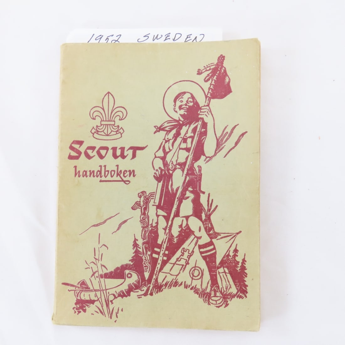 1930s-1970s Boy Scouts Handbooks & Manuals - 11