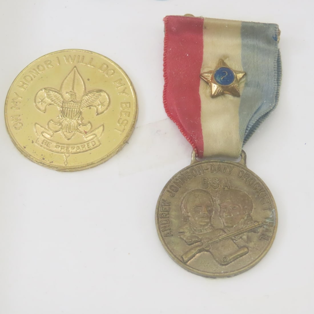 Vintage Boy Scout Rank, Service Years & Other Pins - 4