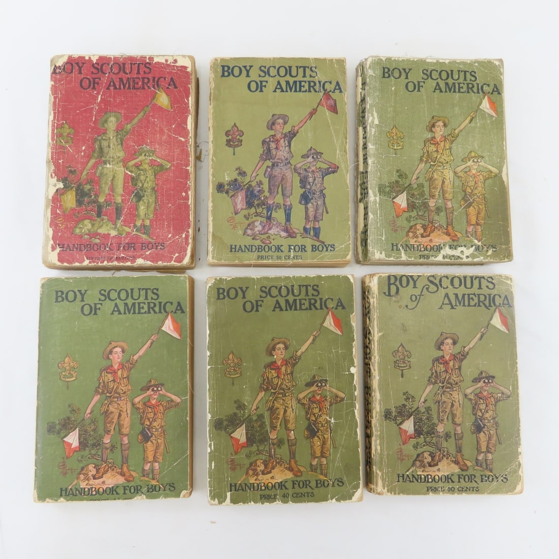 6 1916-25 Boy Scouts Handbook For Boys: 6 1916-25 Boy Scouts Handbook For Boys - Softcover 1916-1925, Damage to Covers and Spines, May have Loose Pages and Writing on First Page. LOT SIZE: 7x5x5" 4 LBS All information and photos, which are