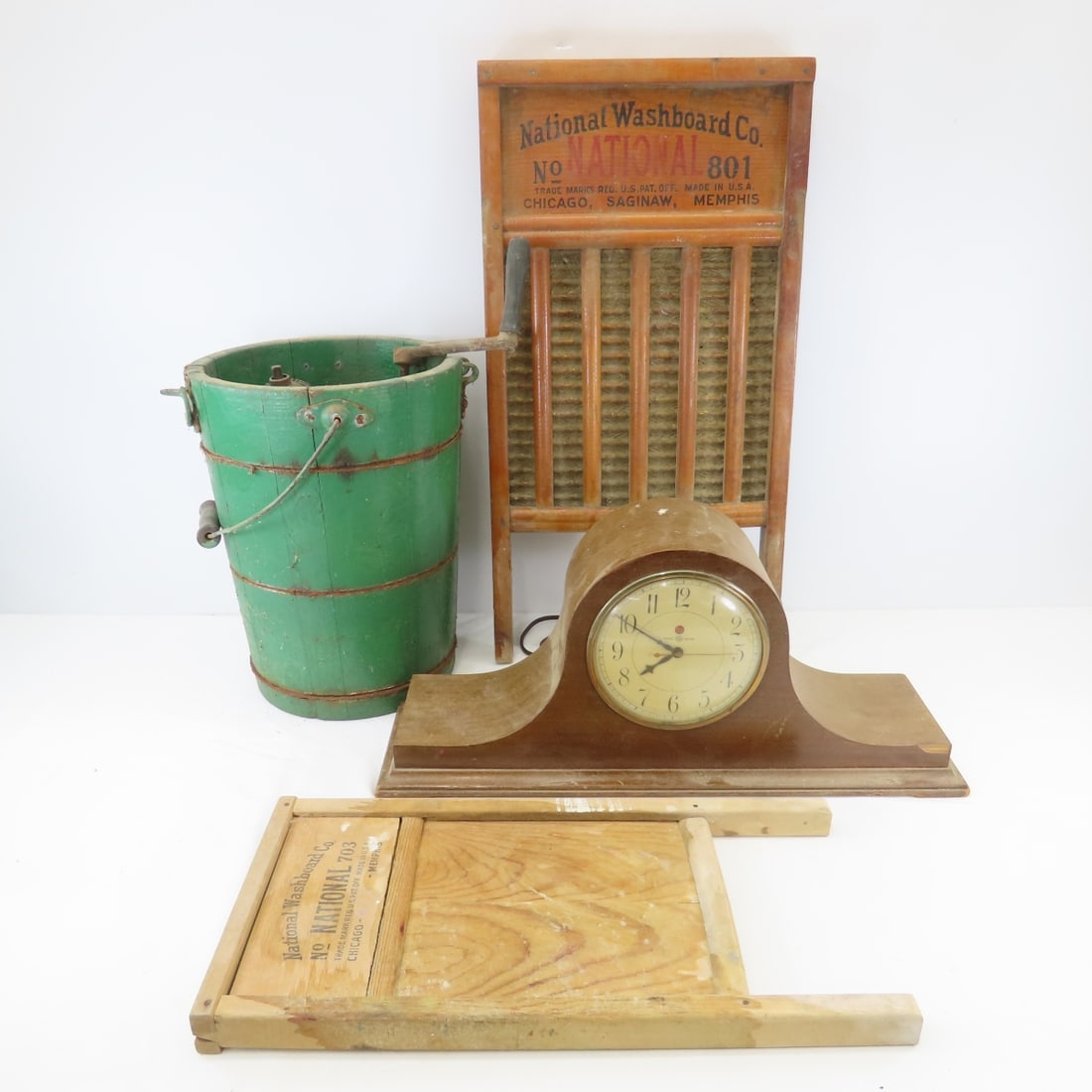 Antique Ice Cream Maker, Washboards, Mantle Clock (1 of 20)